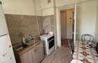 Apartament cu 3 camere semidecomandat în Central - 6