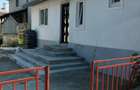 Casă cu 2 camere cu Teren 1710 Mp în Central - 1