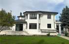 Casă individuală cu 8 camere cu Teren 1032 Mp în Iancu Nicolae - 3