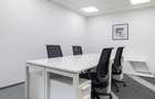 Spa?iu de birou tip open-plan pentru 10 persoane in Regus Central - 2