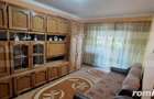 Apartament 2 camere , cu 2 balcoane ?i pivni?a , zona Micro 17 - 5