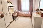 Apartament  Sisesti3 camere cu gradina  75mp - 4