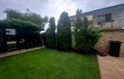 Casă caldă cu șemineu pe lemne și curte superbă – Direct proprietar - 15
