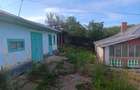 Zona Vorovesti str Principala TEREN 1200mp cu CASA batraneasca 64mp toate utilit - 3