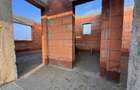 Casa noua la rosu - Tarian Girisu de Cris - Teren 560 mp