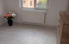 Apartament Central (Piata Mica), 3 camere decomandate, 2 balcoane, centrala proprie, etaj 1 - 9