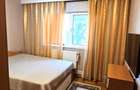 Inchiriez apartament 3 camere Far Billa, etaj 1 , loc de parcare - 3