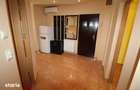 Vand apartament 2 camere in Hunedoara, zona Micro5-Bd. Dacia, et. 3...