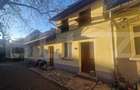 Casa de vanzare, 1360 mp teren, strada asfaltata, circulata, Centrul Vechi