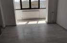 Iancului / bl mixt /  renovata / et 5 / Metroul la 4 min / - 9