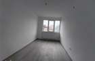 Apartament 2 Camere Et 2 Semicentral Renovat - 9