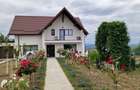 SE VINDE | Casa generoasa in Camarzani | Suceava - 11