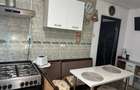 Apartament cu 3 camere semidecomandat în Micro 3