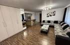 Inchiriez apartamanent 3 camere cu open space, zona Dacia
