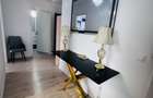 3 Camere Renovate Modern – Spațiu, Luminozitate și Terasă - 9