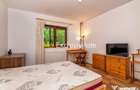 Proprietate de poveste in Corbi, Arge? - Doua case si 6... - 5