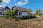 Ferma 3,3ha, din care 2,5ha intravilan, vila 7 camere, D+P+E+M, casa p - 16