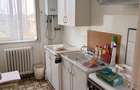 Apartament 2 camere, decomandat balcon, zona Mihai Viteazu .