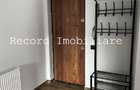 Apartament 2 camere decomandat, et.1, parcare Floresti - 6