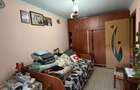 Apartament cu 3 camere semidecomandat, mobilat în Central