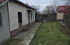 Casa la 3 km de Slatina, Proaspeti - 3