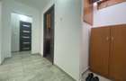 Etajul 1! Vanzare apartament cu 3 camere in Targoviste - micro 11 - 1