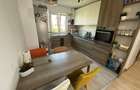 Inchiriez apartament 4 camere decomandate 1 baie etaj 4/4 - 4