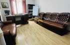 Apartament (pretabil pentru Birou ,Cabinet etc.) de vanzare in centru.