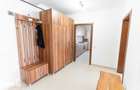 Apartament cu 2 camere, decomandat,Floresti/Porii - 2