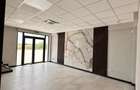 Chirie Hala 600m2 | inclus birouri 120m2 platforma betonata 1550m2 - 3