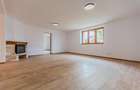 Proprietate si cu potential investitional, 2 imobile, vila 500 mp si casa renova
