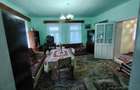 Casă cu 6 camere cu Teren 6000 Mp în Diviciorii Mici - 2