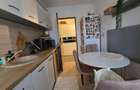 Vand apartament cu 2 camere decomandat strada Eroilor