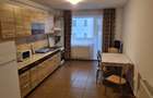 Inchiriez apartament cu 3 camere - 3