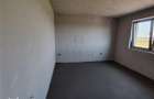 Duplex despartit prin C.T.- dormitor la parter - canalizare - 13