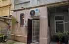 Garsoniera cu curte in centrul vechi, 350 EUR - 1