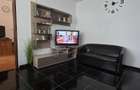 ETAJ 1,Micro 5 Targovi?te, inchiriere apartament 3camere - 9