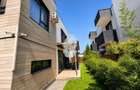 Vila de vanzare - STR.RARAU - INTRARE COM. BERCENI - 4