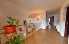 Casa / Vila cu 4 camere de vanzare
