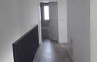 Inchiriez apartament intr-un Duplex, suprafata de 125 mp, 3 dormitoare, 2 bai, living, bucatarie, dressing, camera tehnica, zona Mosnita Veche, - 3