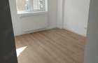 Apartament 4 camere de vanzare zona Favorit