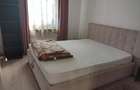 Inchiriez apartament