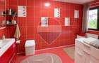 Casă / Vilă individuală cu 6 camere de vânzare P+E, Cartier Tractoru