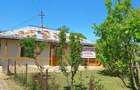 Botosani - 15 min, Casa cu teren de 2500 mp - 18 eur mp - si loturi individuale - 1