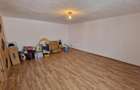 Resita Apartament Et.1 Curte Comuna