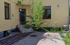 Casa 5 camere, 3 bai,2 bucatarii, 200 mp utili, 370 mp teren