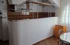 DE INCHIRIAT - Apartament foarte spatios cu 3 camere!