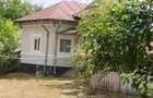 Casă cu 3 camere în Făcălețești - 2