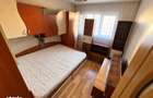 Vand apartament 3 camere decomandat