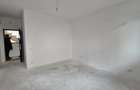 Apartament de vanzare o camera - 2